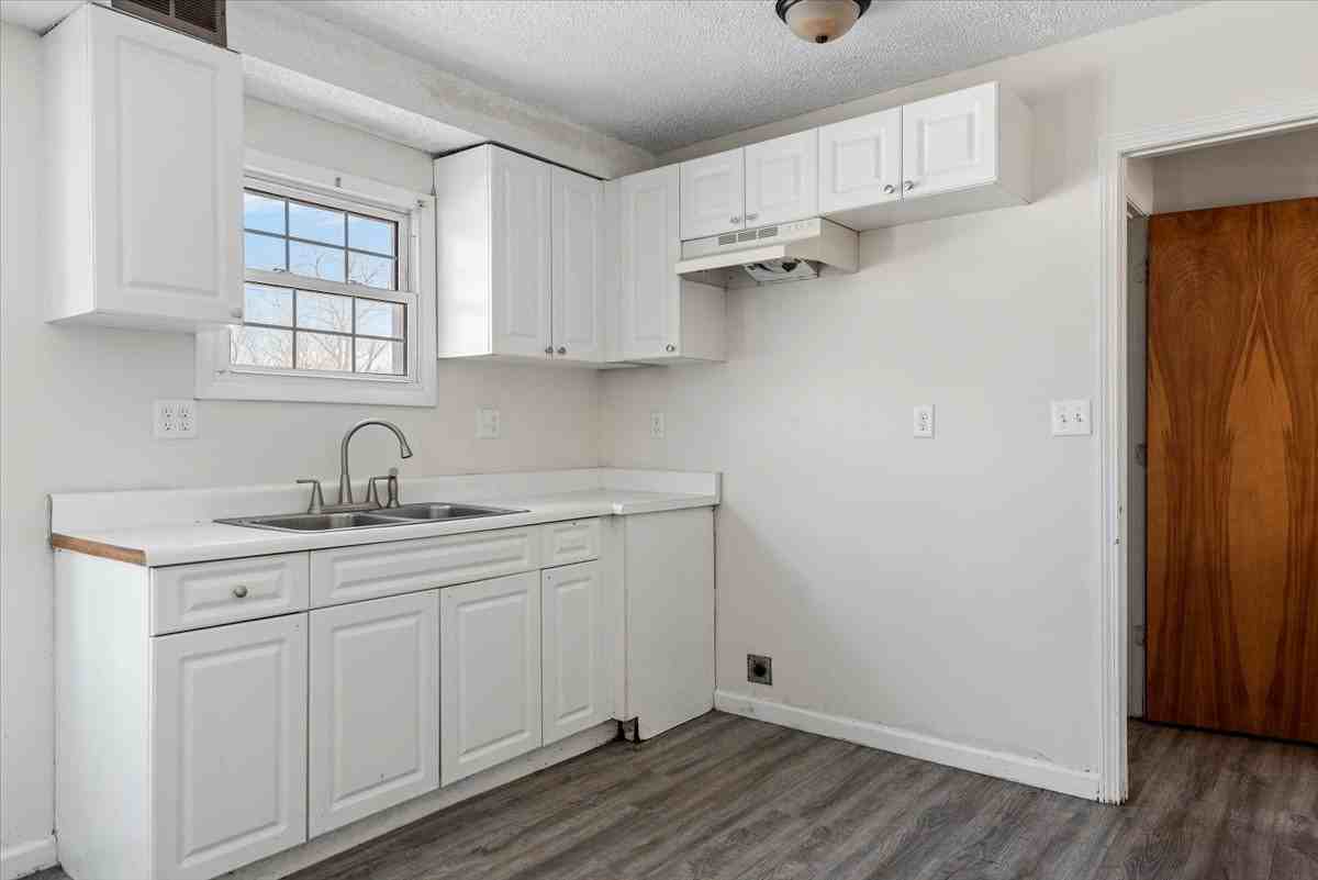 111 S Elder Ln #111UNIT3 - Photo 4 of 11