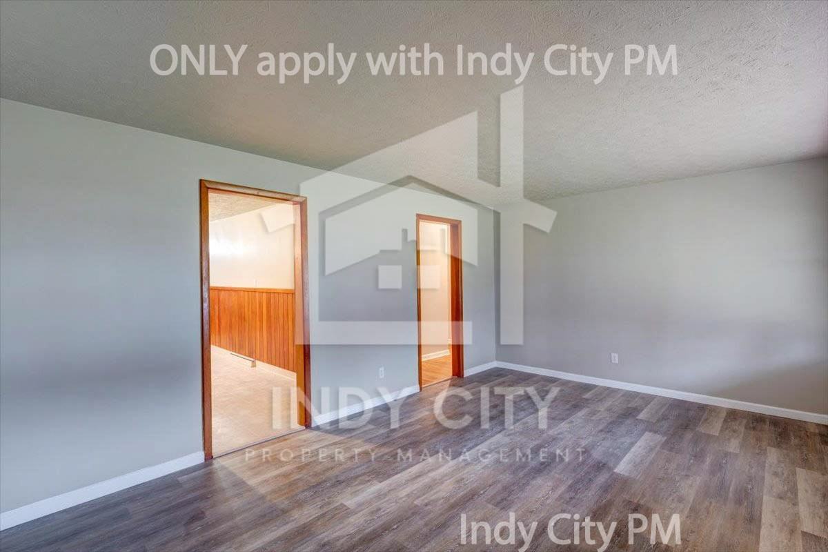 1336 N Glen Arm Rd #1 - Photo 5 of 22