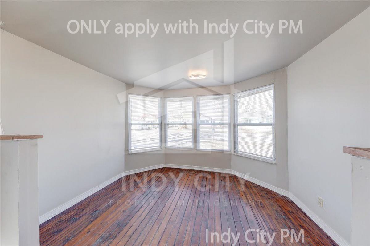 4121 E Naomi St #1 - Photo 7 of 30