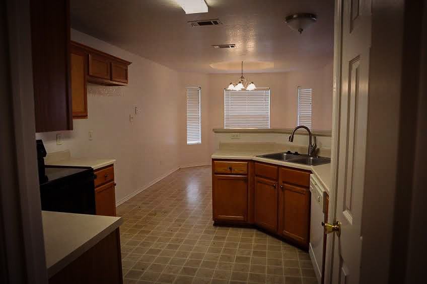 5208 Bridle Dr #1 - Photo 2 of 10