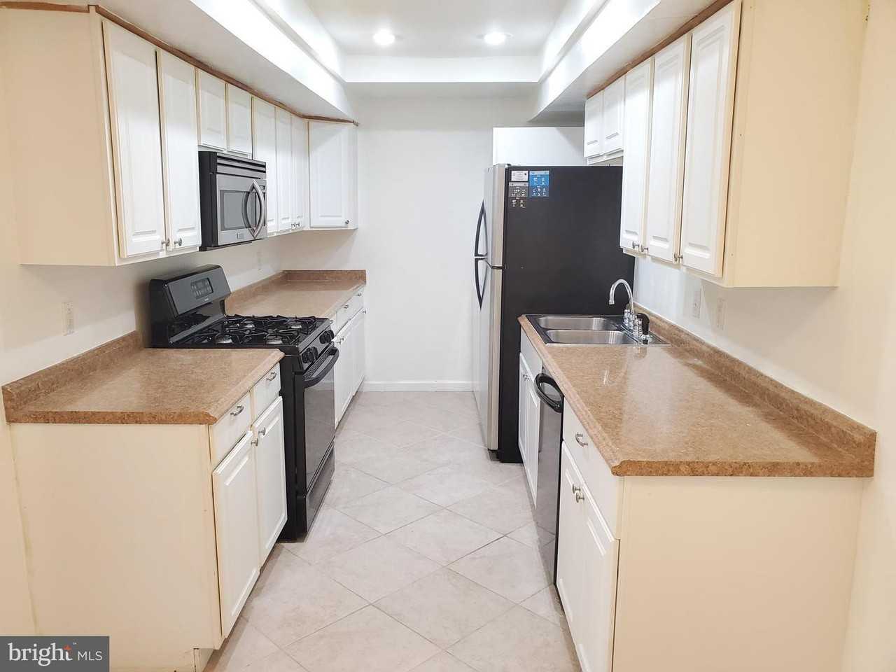 10218 Prince Pl #1 - Photo 7 of 34