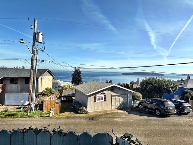 2466 3rd Ave E #1 - Photo 2 of 30