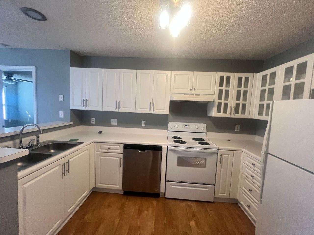 4162 Breezewood Dr #101 - Photo 7 of 29