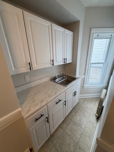 158 Forest St #1F - Photo 4 of 8