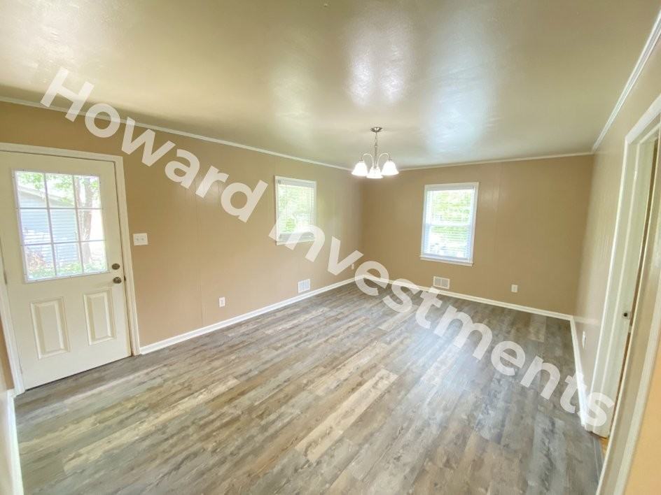 119 Buckboard Dr #1 - Photo 5 of 13