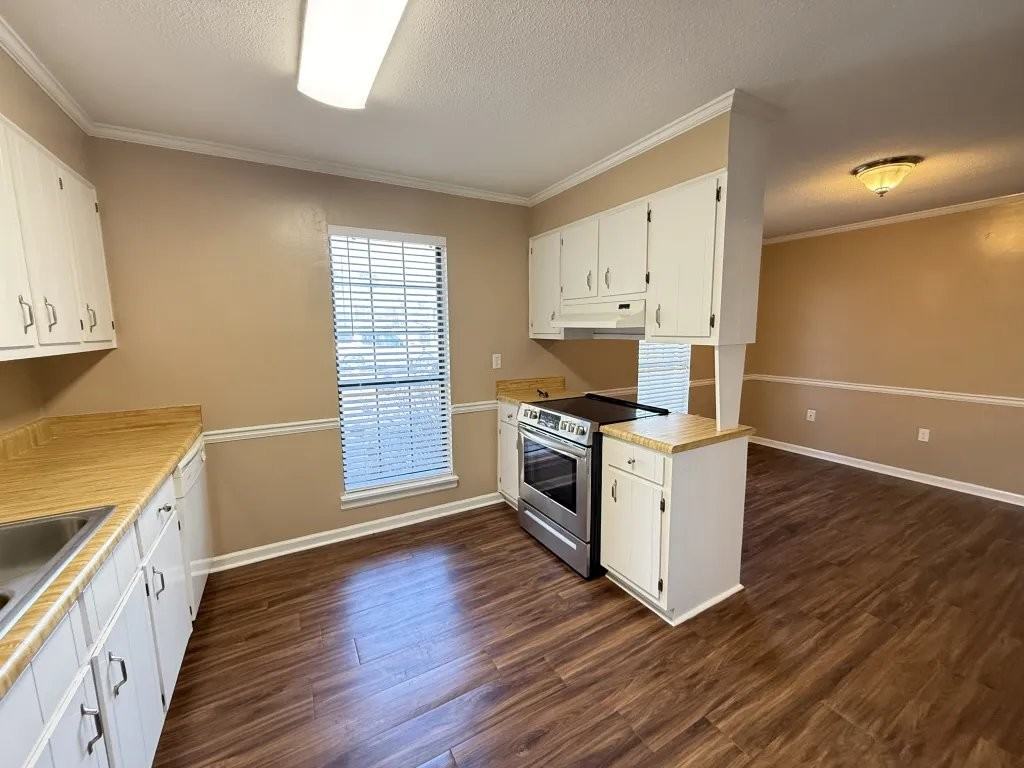 4082 Spencer St #1 - Photo 3 of 12