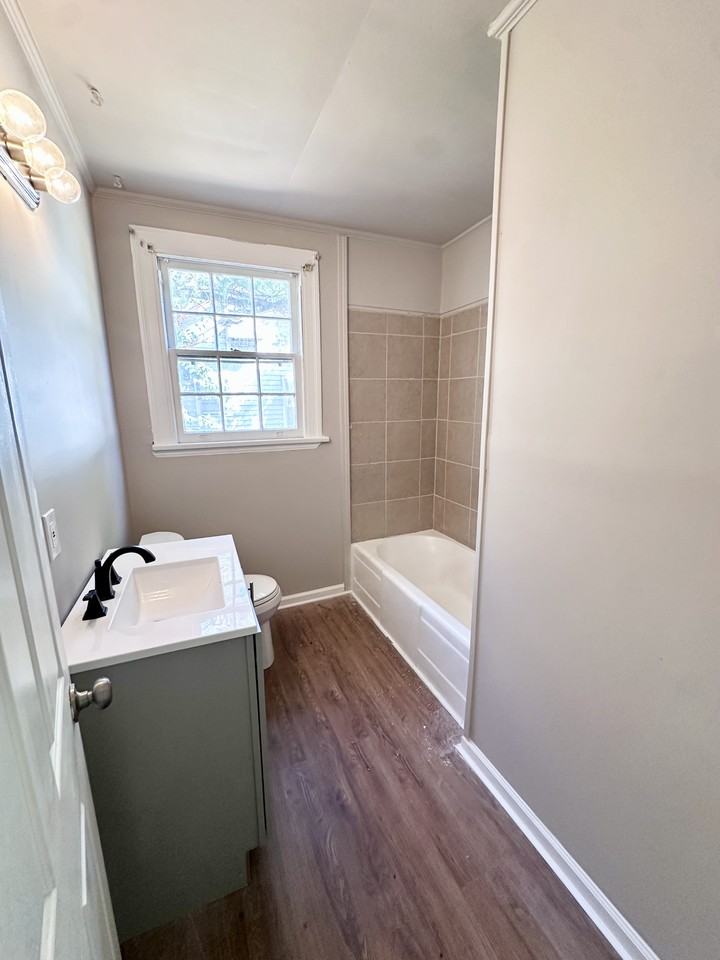 3835 Sherwood St #1 - Photo 6 of 13