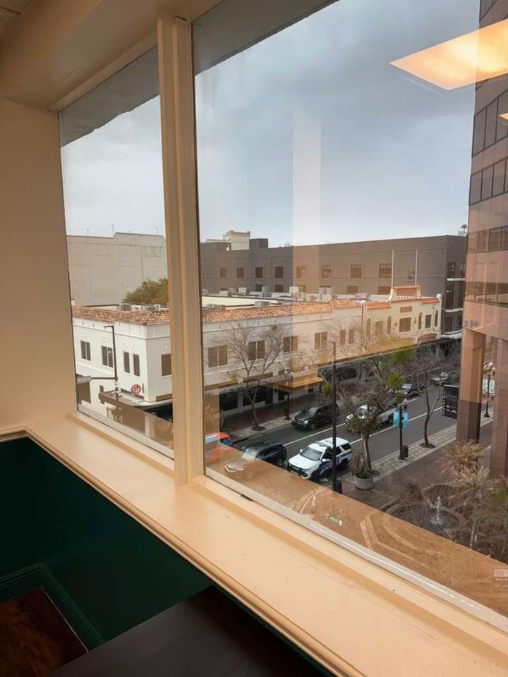 14 E Washington St 15th Fl #1 - Photo 5 of 9