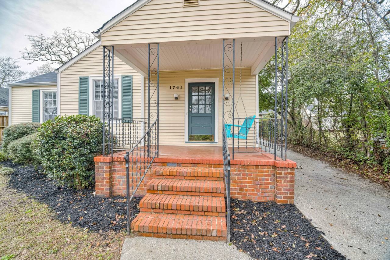 1741 Oak Dr #1 - Photo 2 of 33