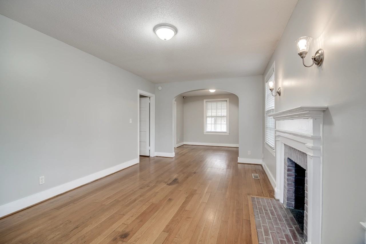 1741 Oak Dr #1 - Photo 3 of 33