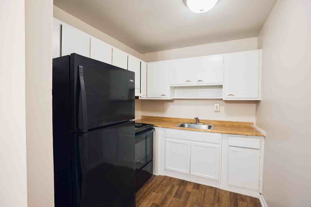 2151 Lenox Rd NEUnit C7 #C7 - Photo 2 of 8