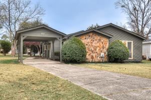 featured image of 4410 Goshen Lake Dr S #1