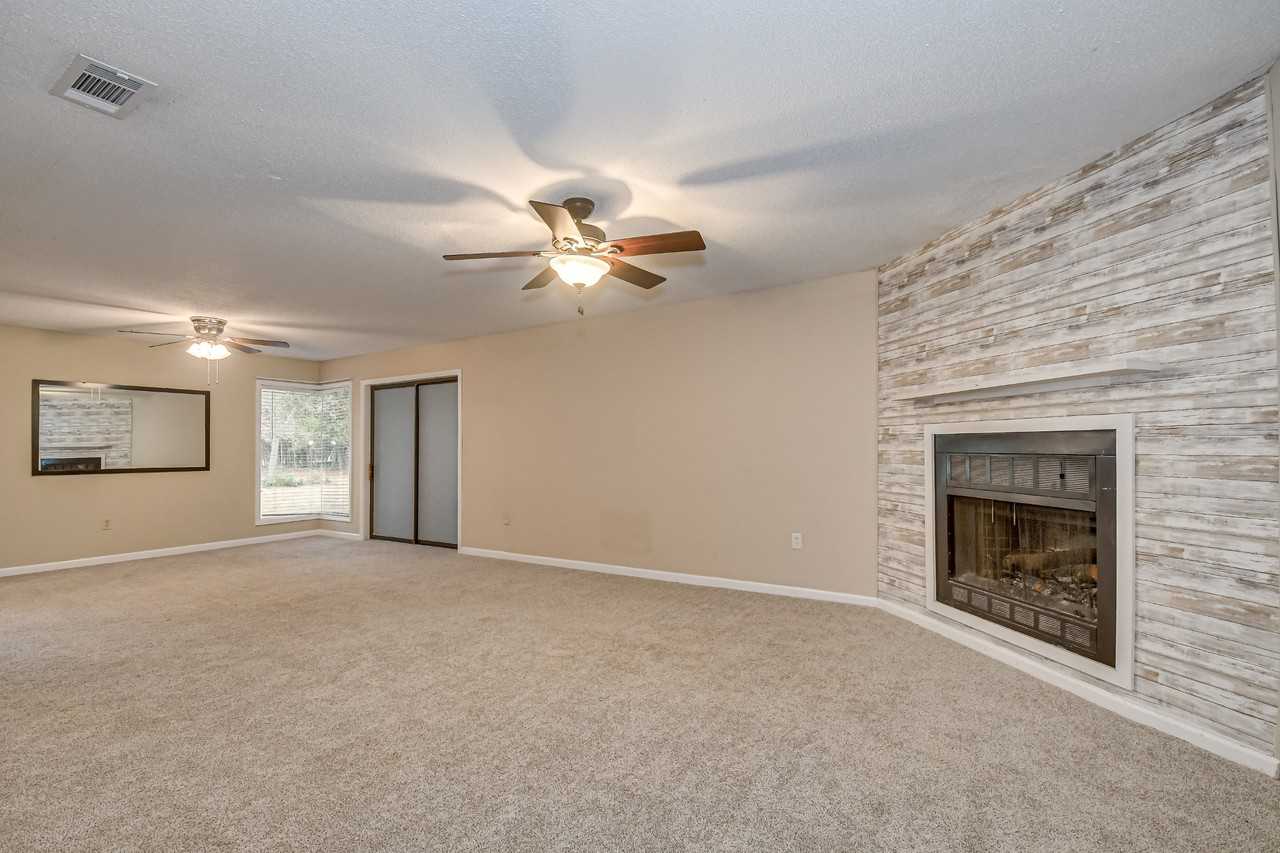 4410 Goshen Lake Dr S #1 - Photo 6 of 30