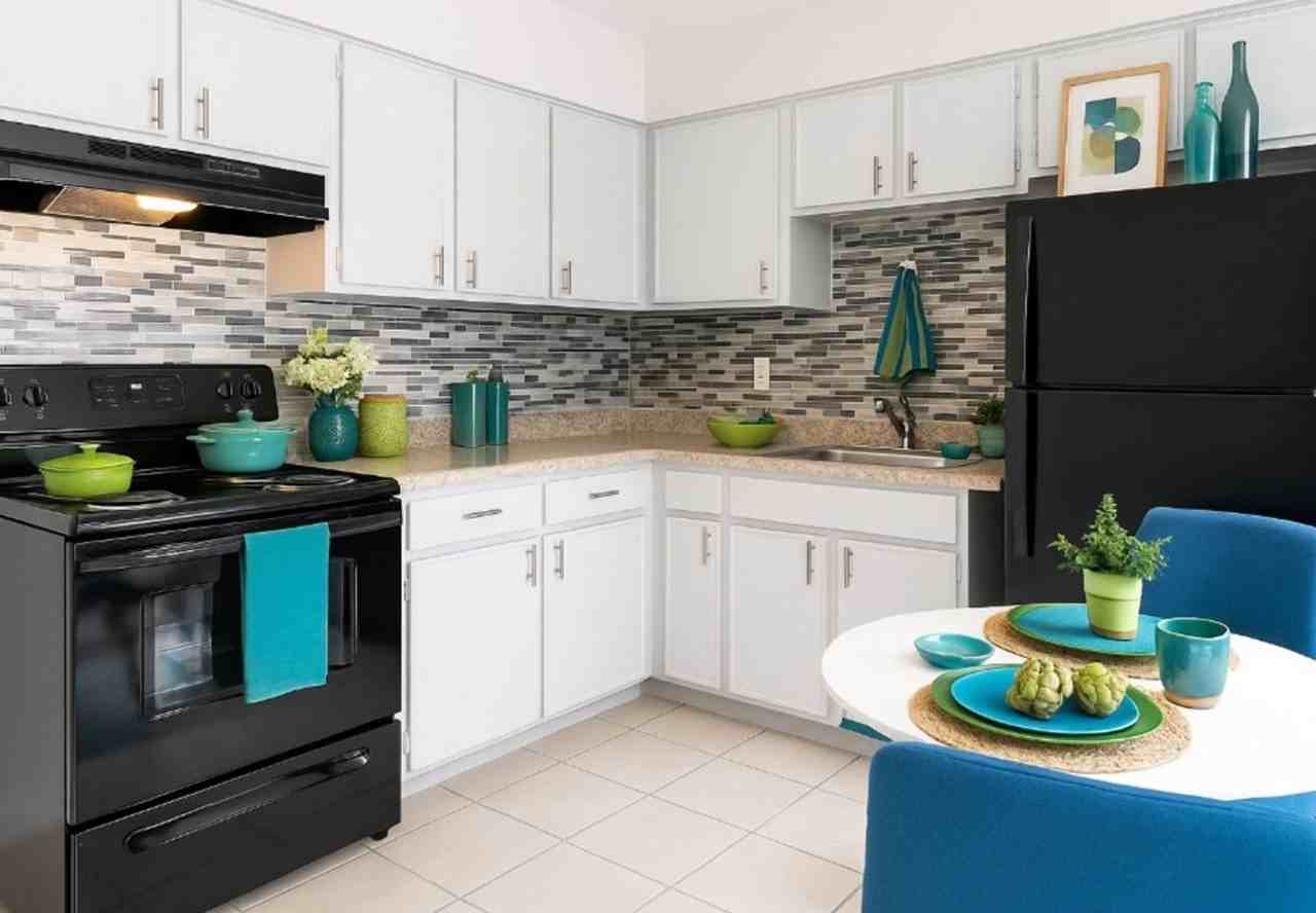 Bloom at Morrow - Photo 4 of 23