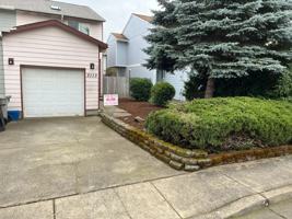 featured image of 3113 Ne Flintlock Pl