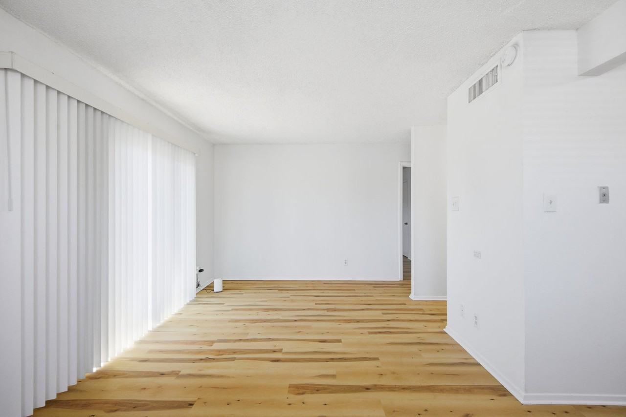 2707 Windswept Cv #201 - Photo 6 of 18