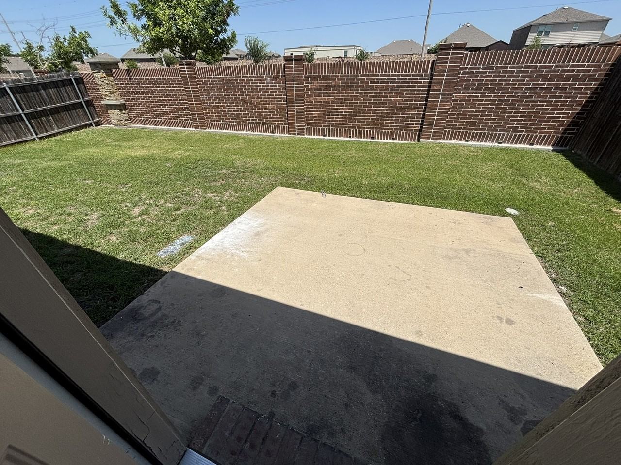 912 Platinum Drive - Photo 5 of 17