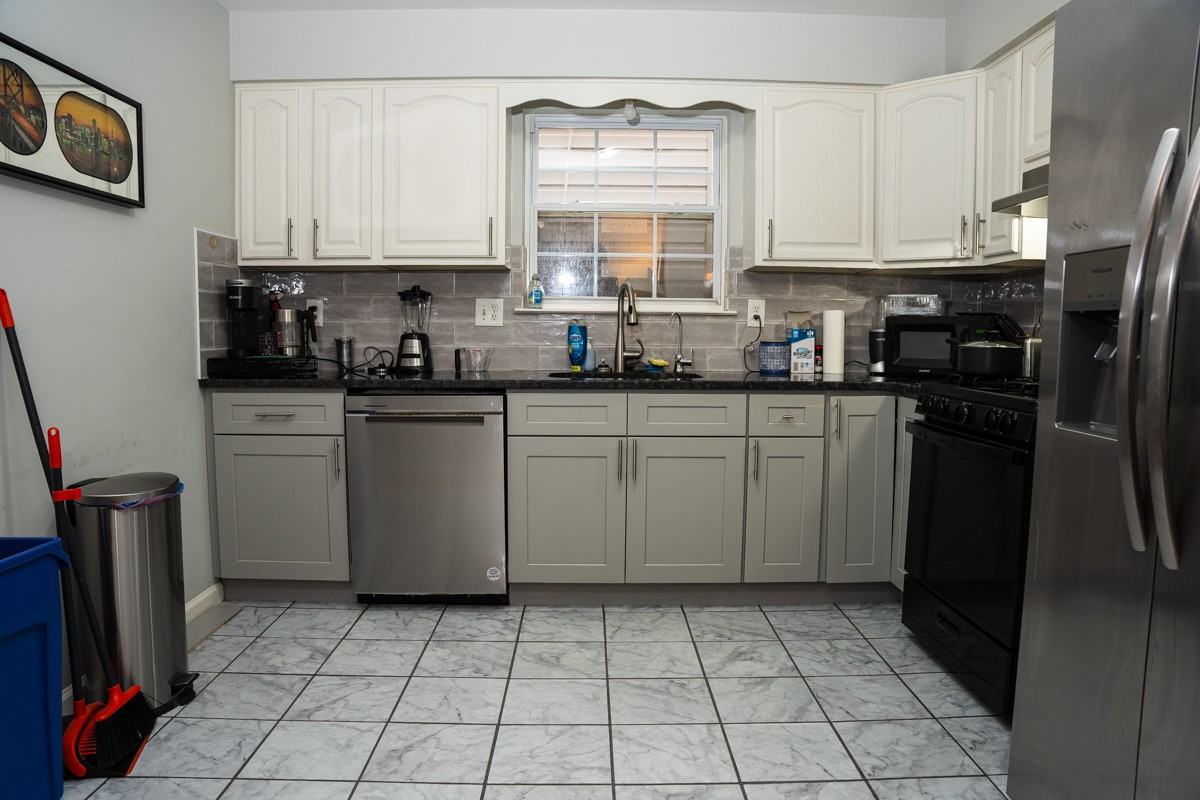 291 South 6th Street - Photo 2 of 28