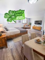 featured image of 1606 8th St N