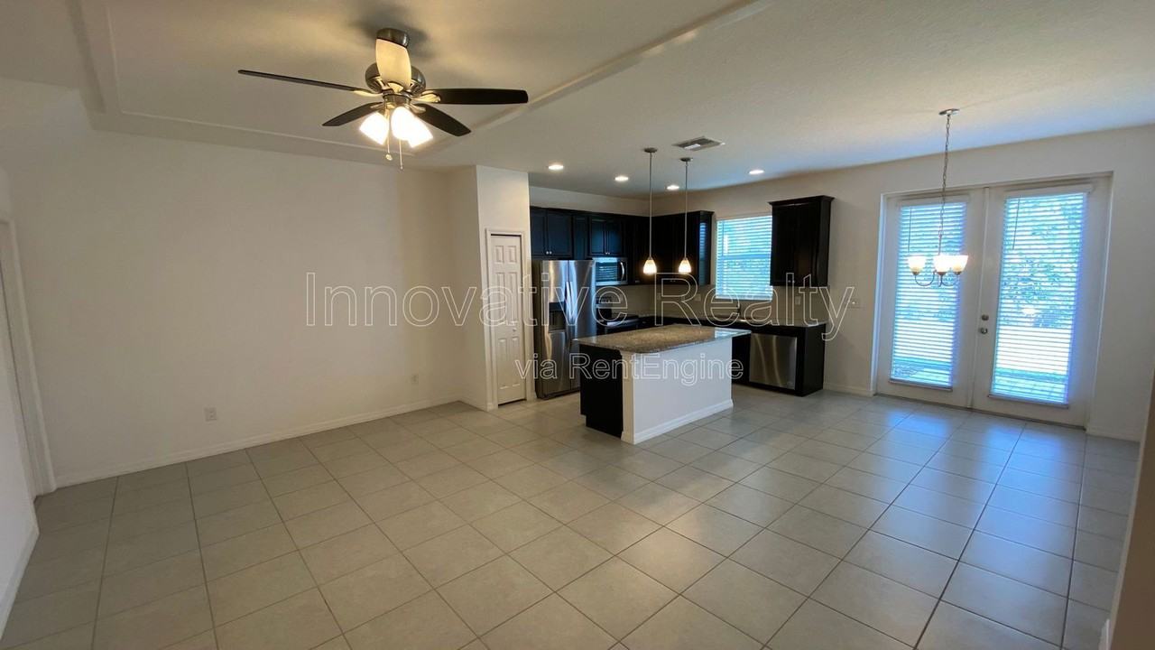 2271 Sedge Grass Way - Photo 2 of 15