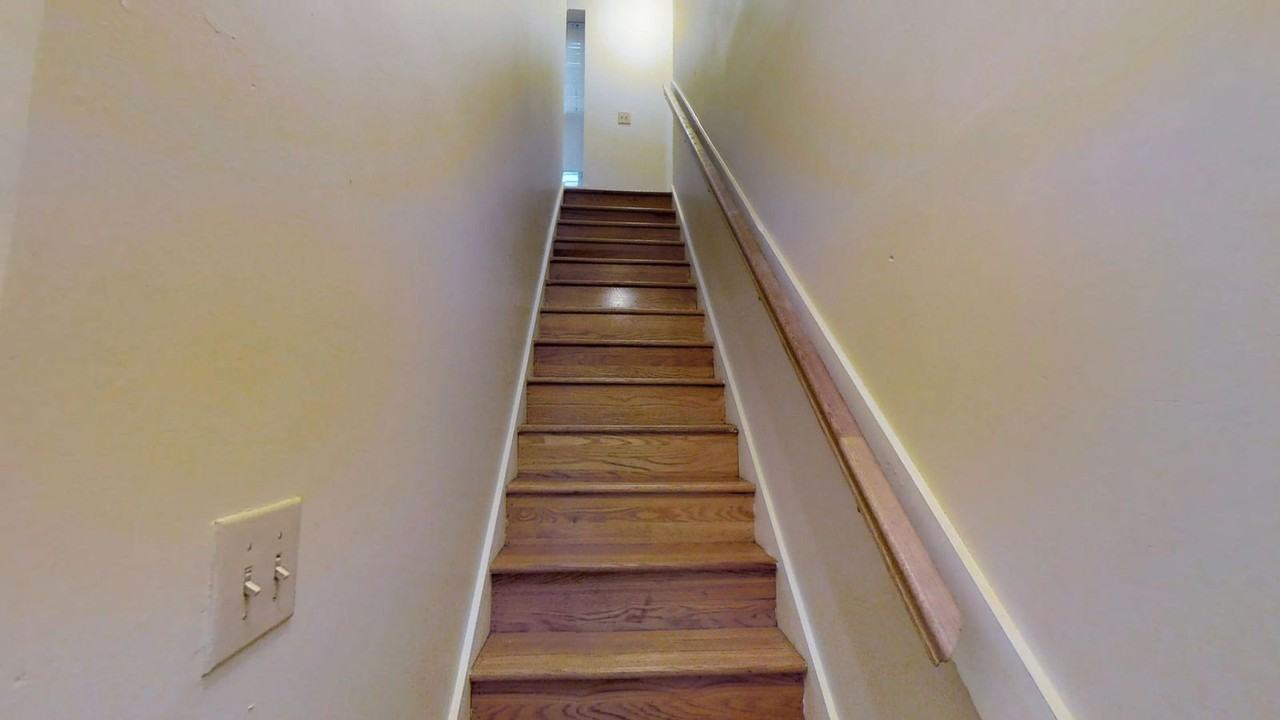 45 1/2 Euclid Ave #C - Photo 4 of 7