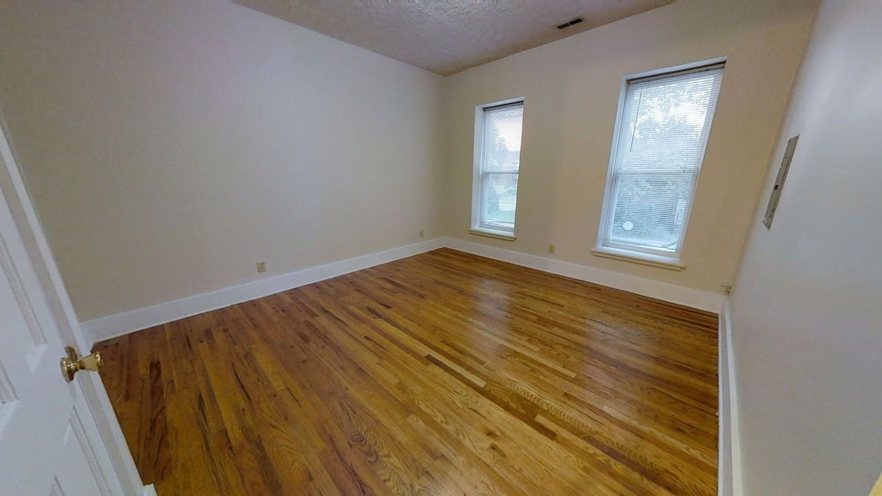 45 1/2 Euclid Ave #C - Photo 7 of 7