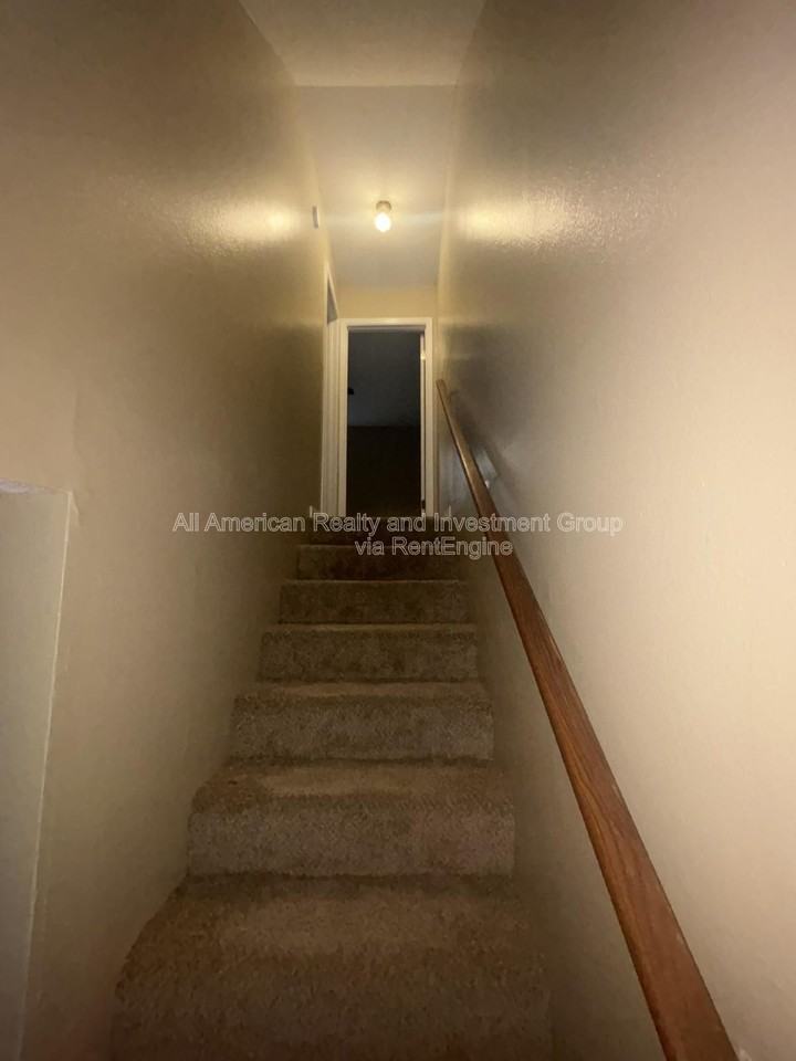 146 Alabama Ave Nw #B - Photo 7 of 26