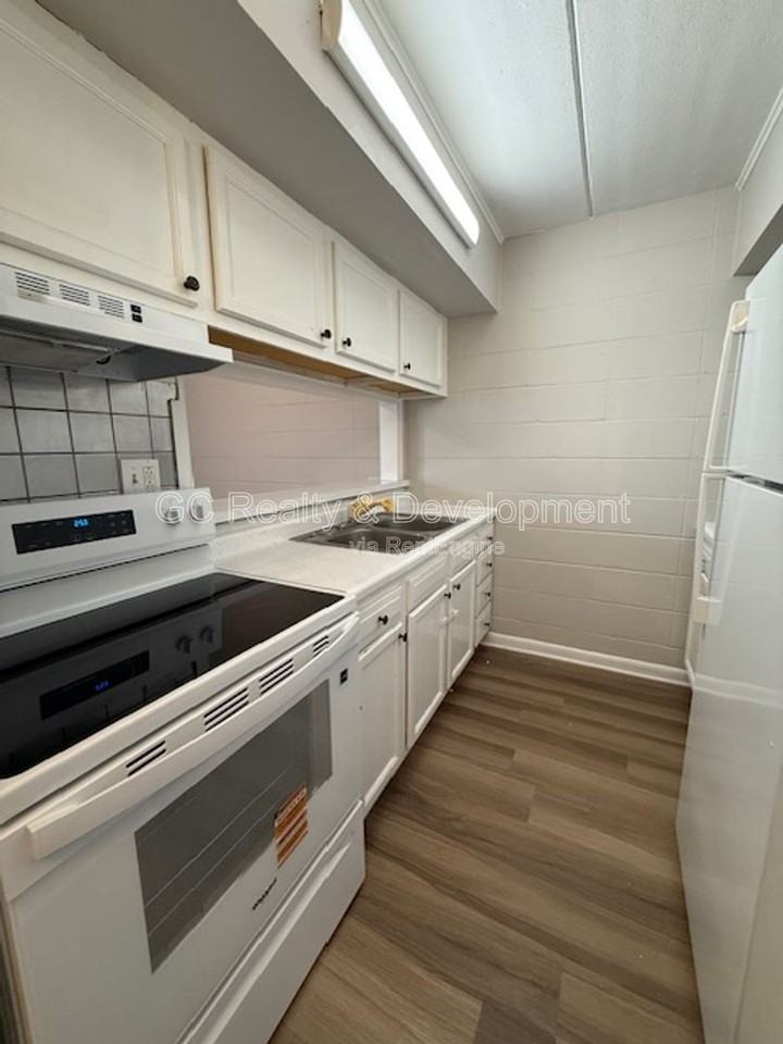 243 Uteg St #2 - Photo 6 of 16