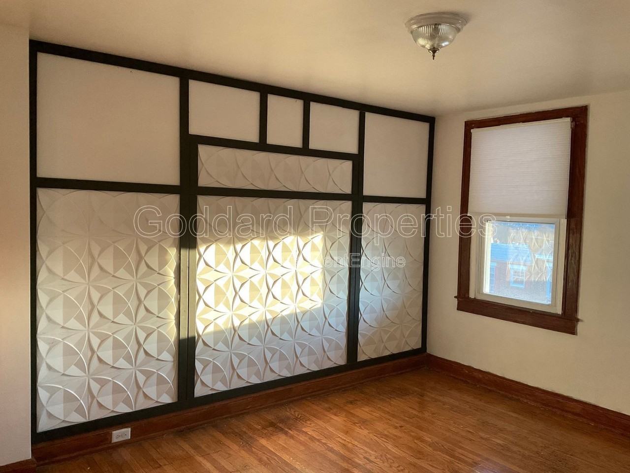 4320 Sheldon Ave #1 - Photo 5 of 22