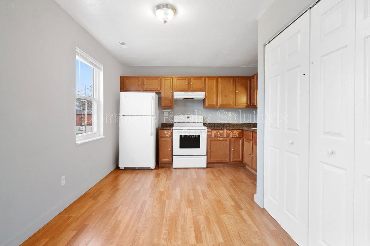 330 Mount Everest Dr #B - Photo 5 of 13