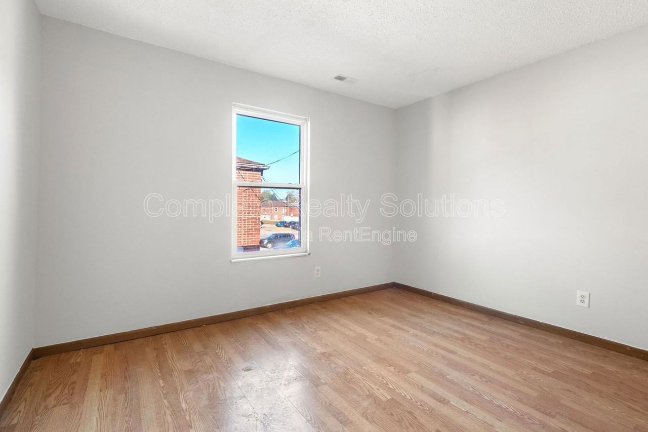 330 Mount Everest Dr #B - Photo 7 of 13