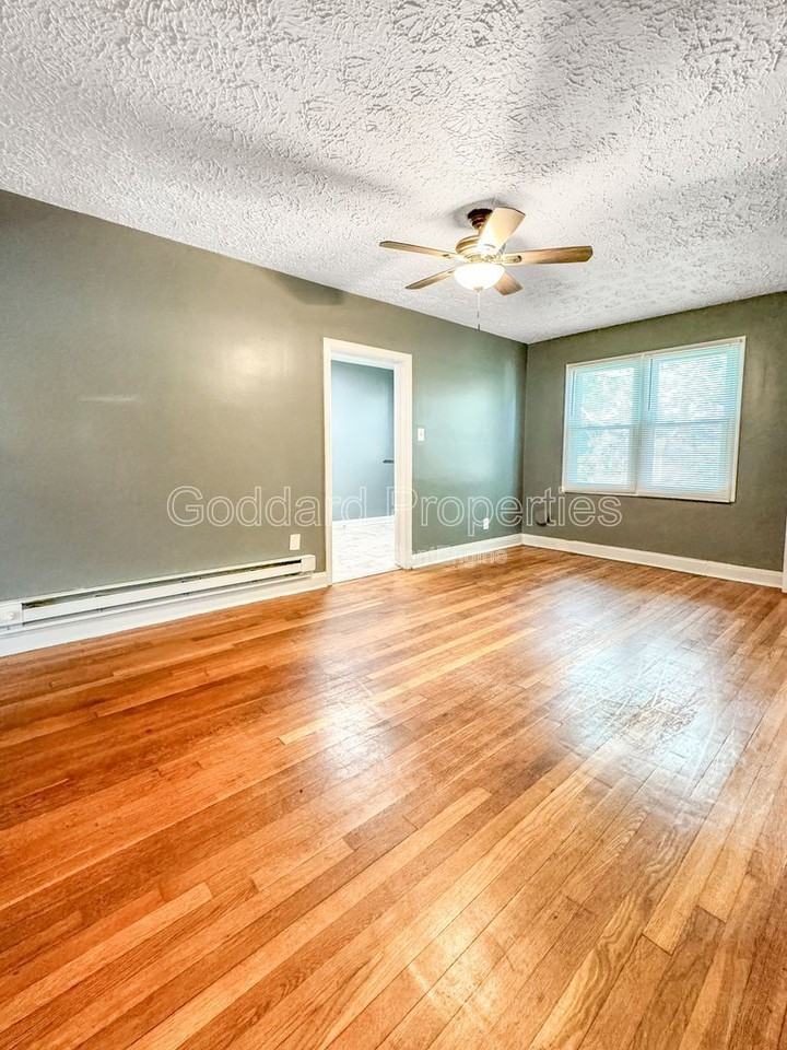 4910 Poe Ave #2 - Photo 6 of 14