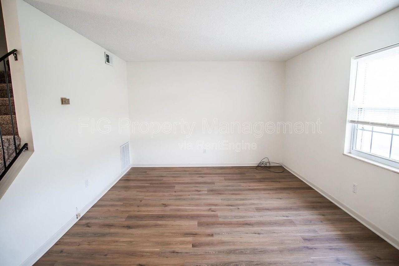 3112 E Governor John Sevier Hwy - Photo 4 of 18