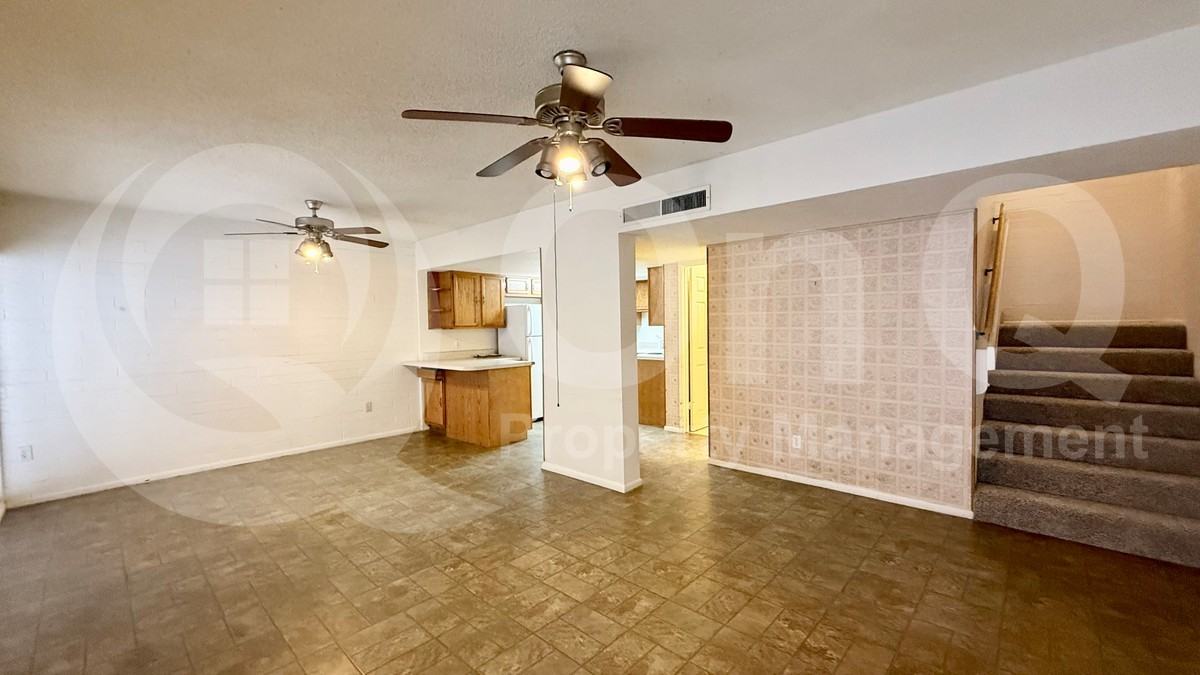 1828 W Tuckey Ln #11 - Photo 4 of 15