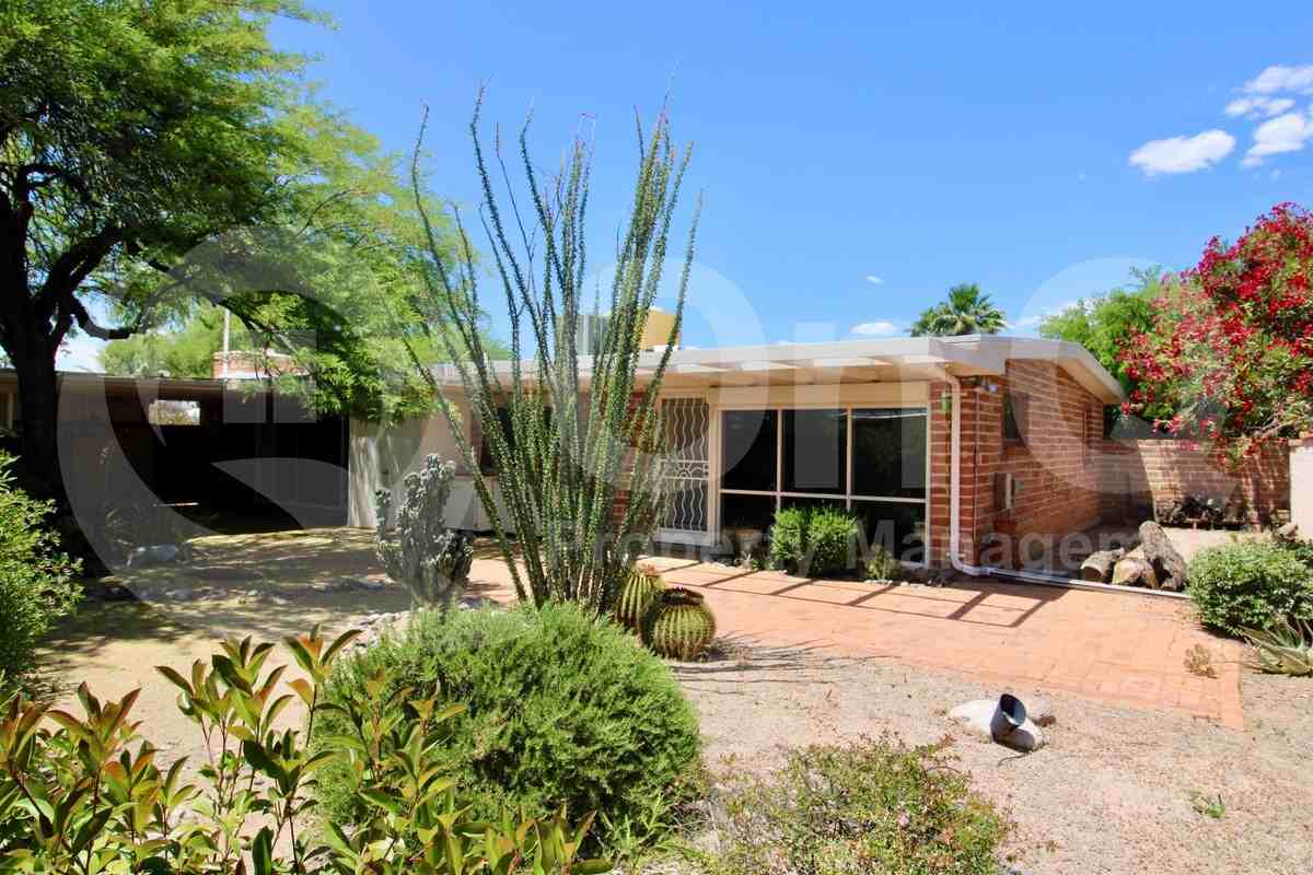 5434 E 6th St - Photo 2 of 33