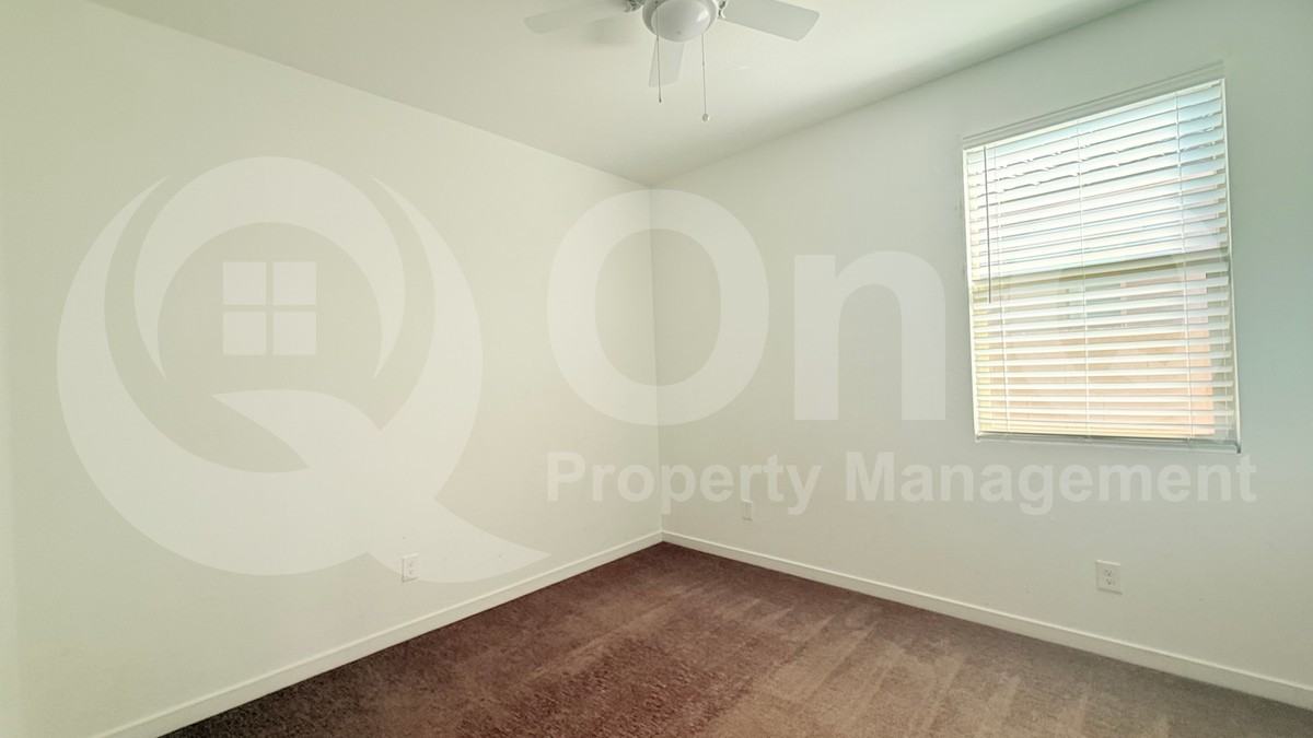 40499 W Shaver Dr - Photo 6 of 21