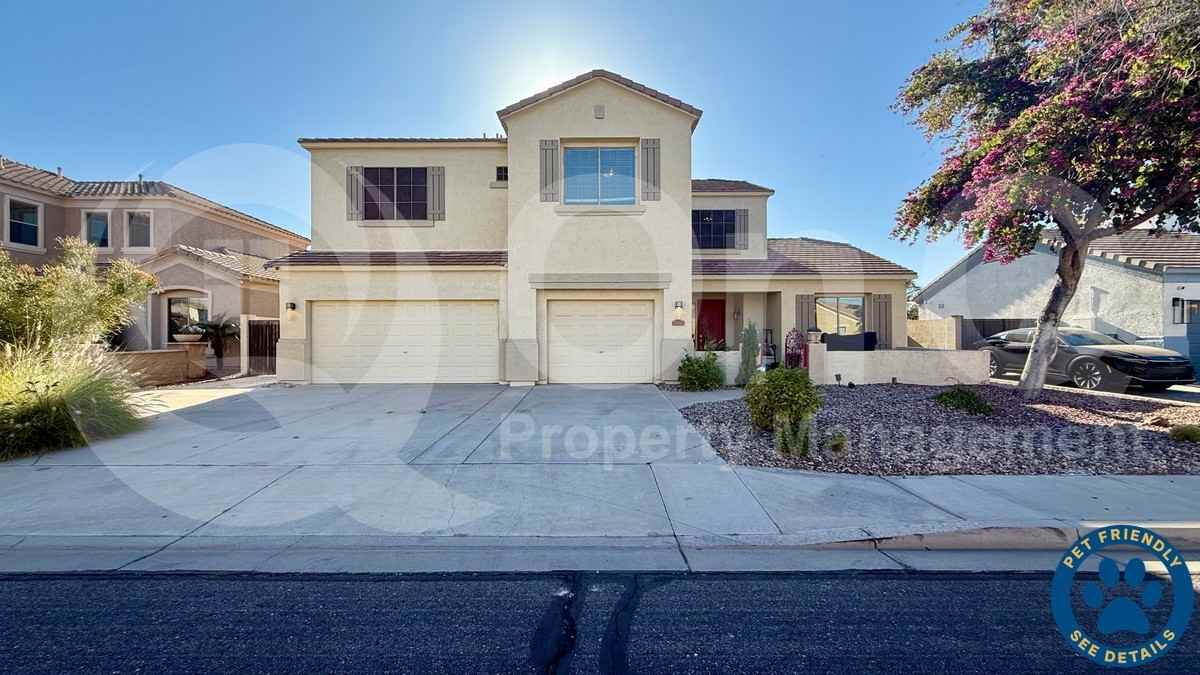 6320 S Black Hills Way