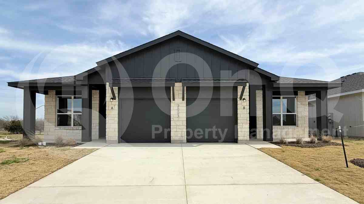 2003 Bear Grass Ridge Rd #B