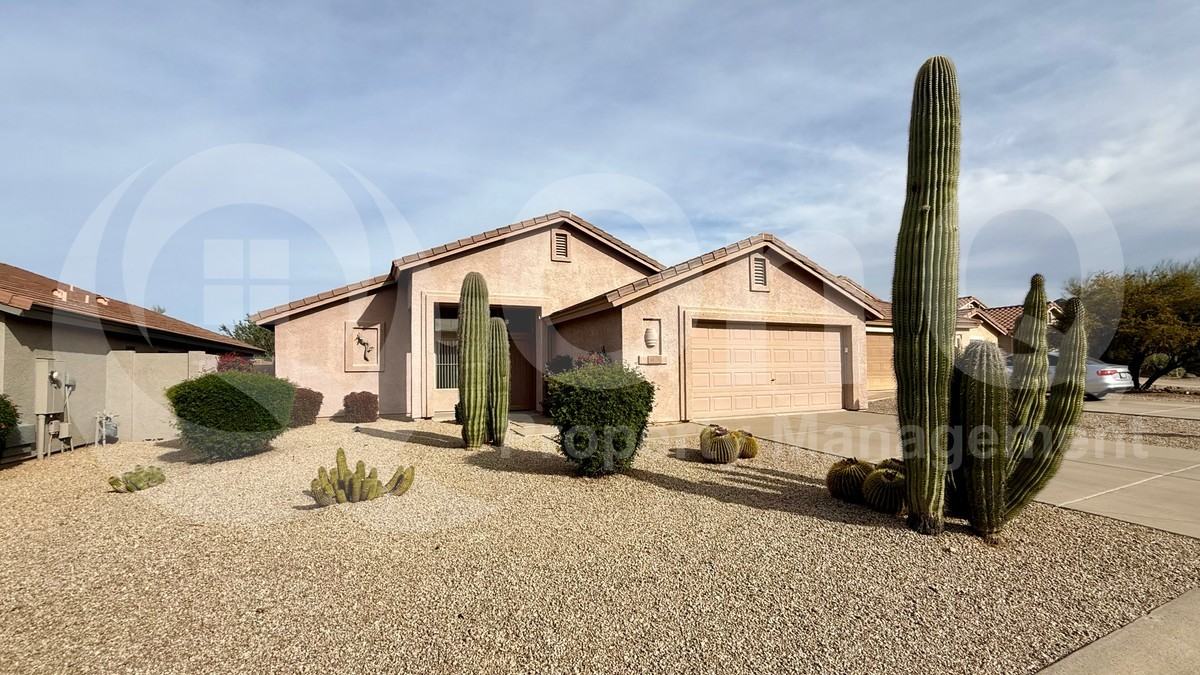 4626 E Thorn Tree Dr - Photo 2 of 21