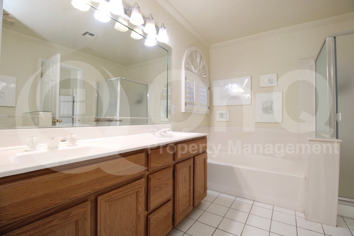 4521 E Saint John Rd - Photo 5 of 10