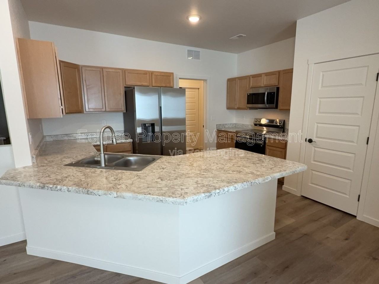 2638 B 1/2 Rd - Photo 5 of 45