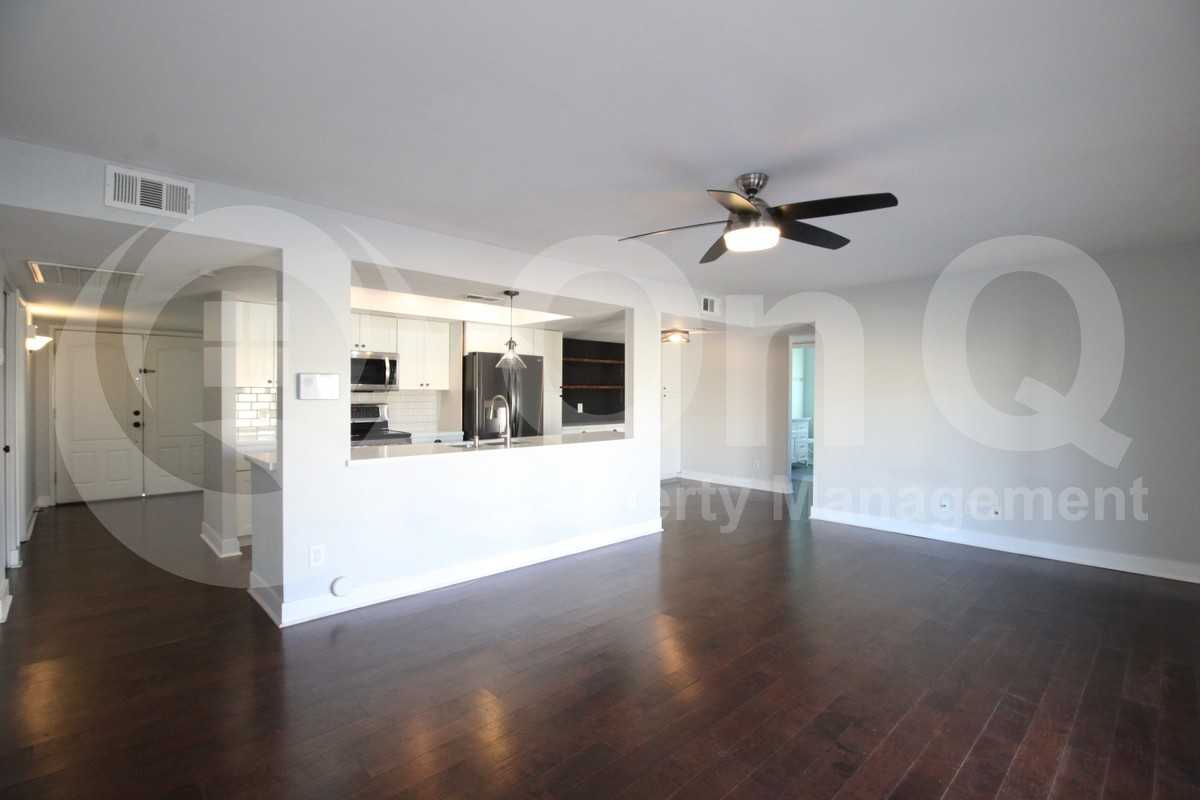 3918 S Willow Dr - Photo 3 of 23