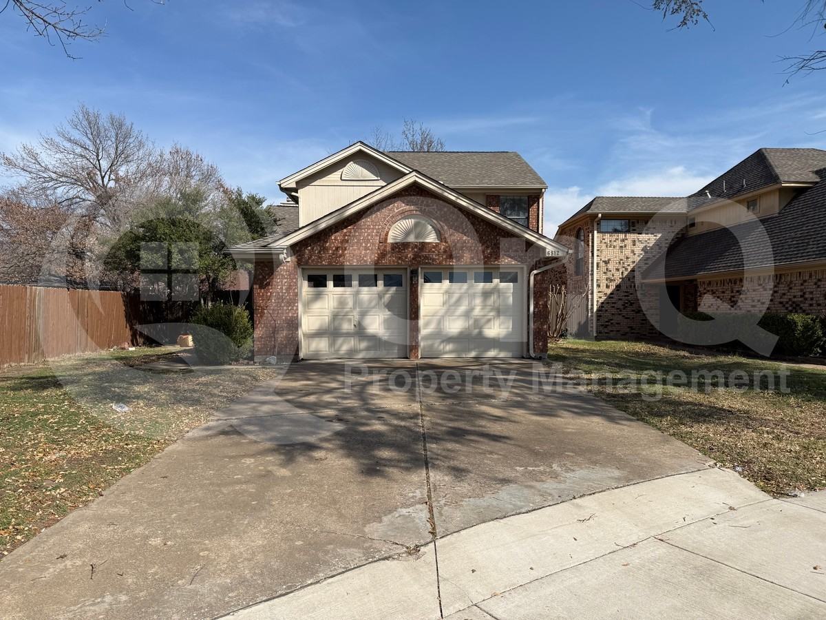 6812 Bolivar Ct - Photo 3 of 7