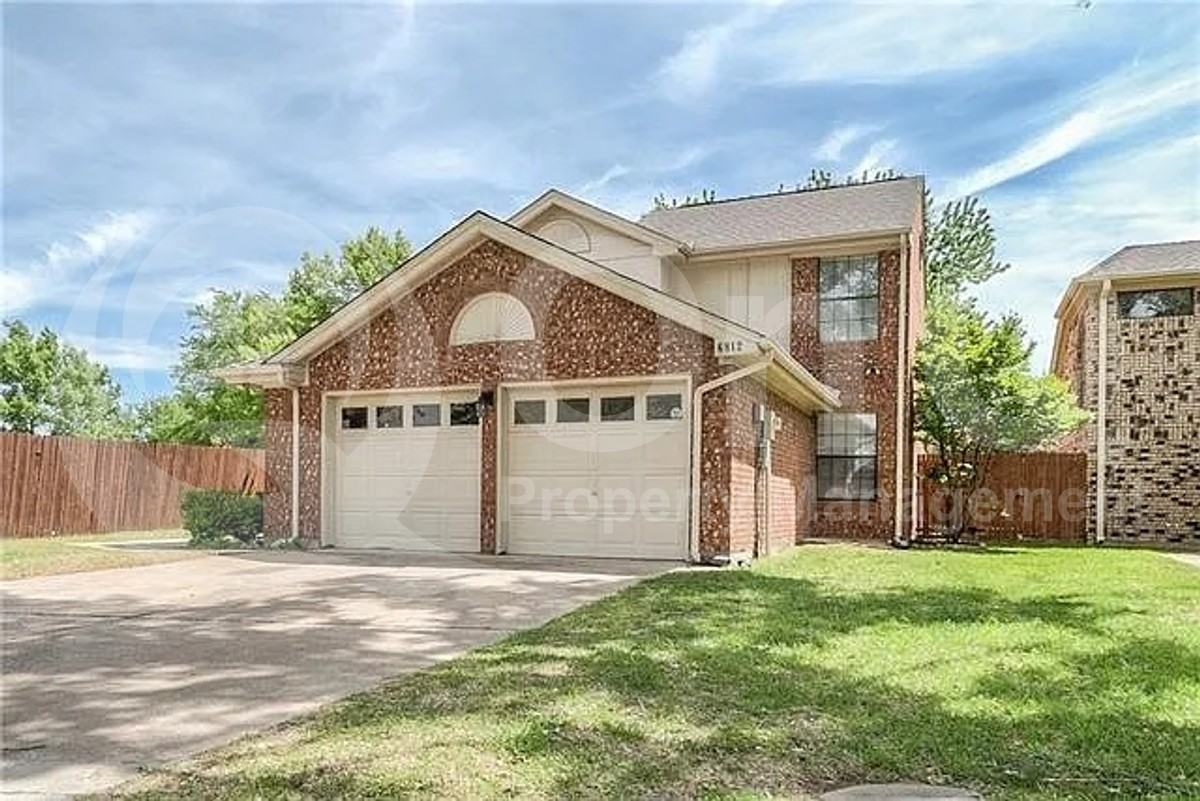 6812 Bolivar Ct - Photo 4 of 7