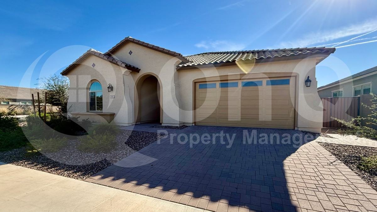 2961 W Santa Fe Dr - Photo 2 of 21