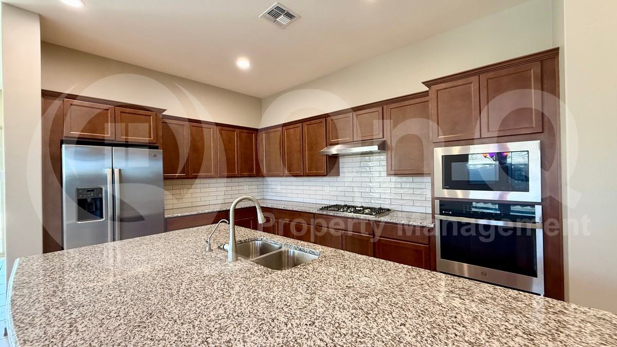 2961 W Santa Fe Dr - Photo 4 of 21