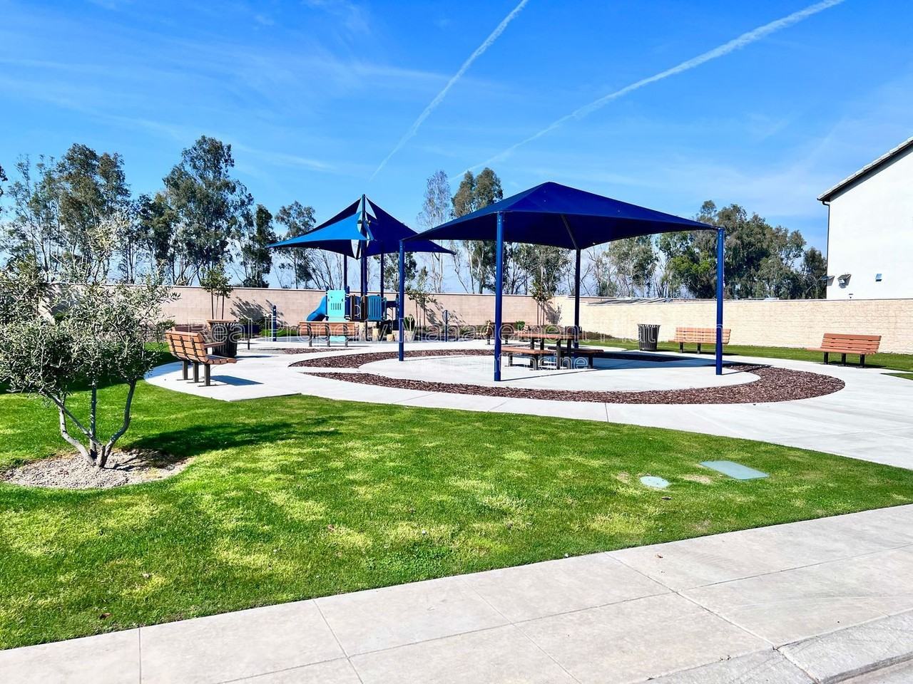 1436 E Via Albero Dr - Photo 2 of 23