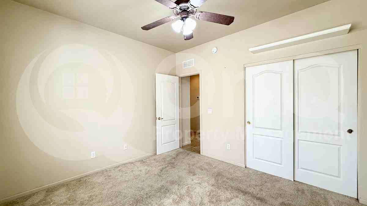 1528 N Mimosa Way - Photo 7 of 22