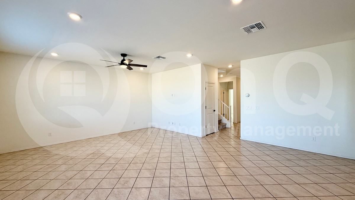 2556 W La Salle St - Photo 5 of 22