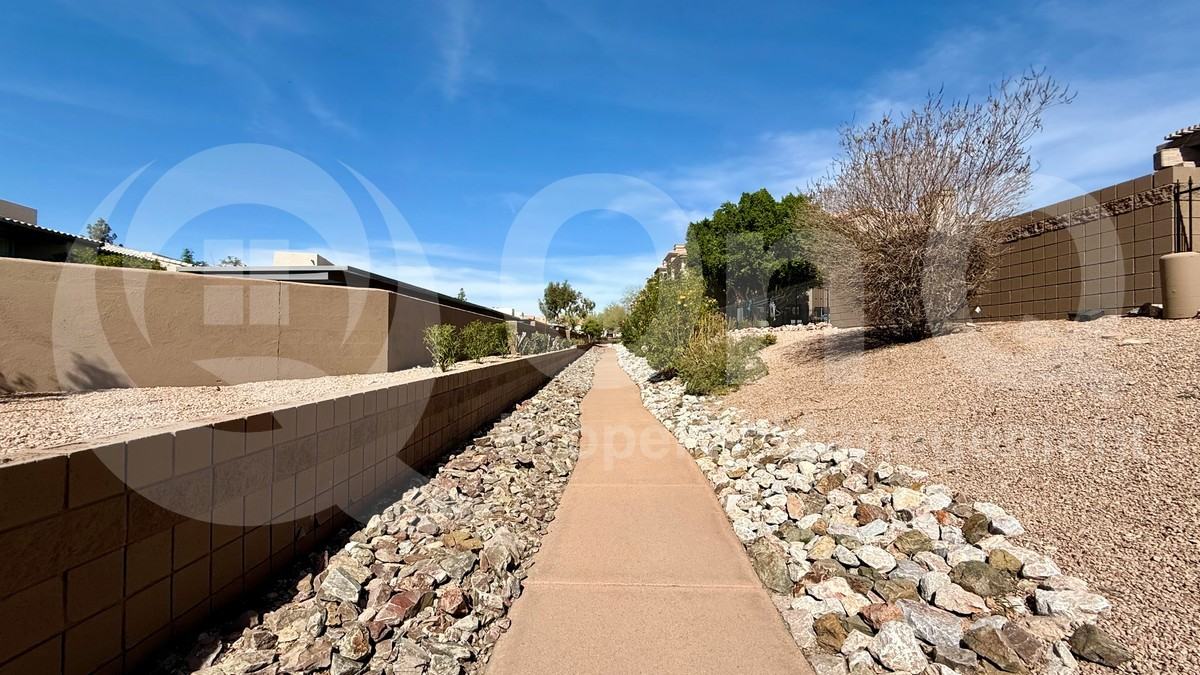 14000 N 94th St #2166 - Photo 3 of 37